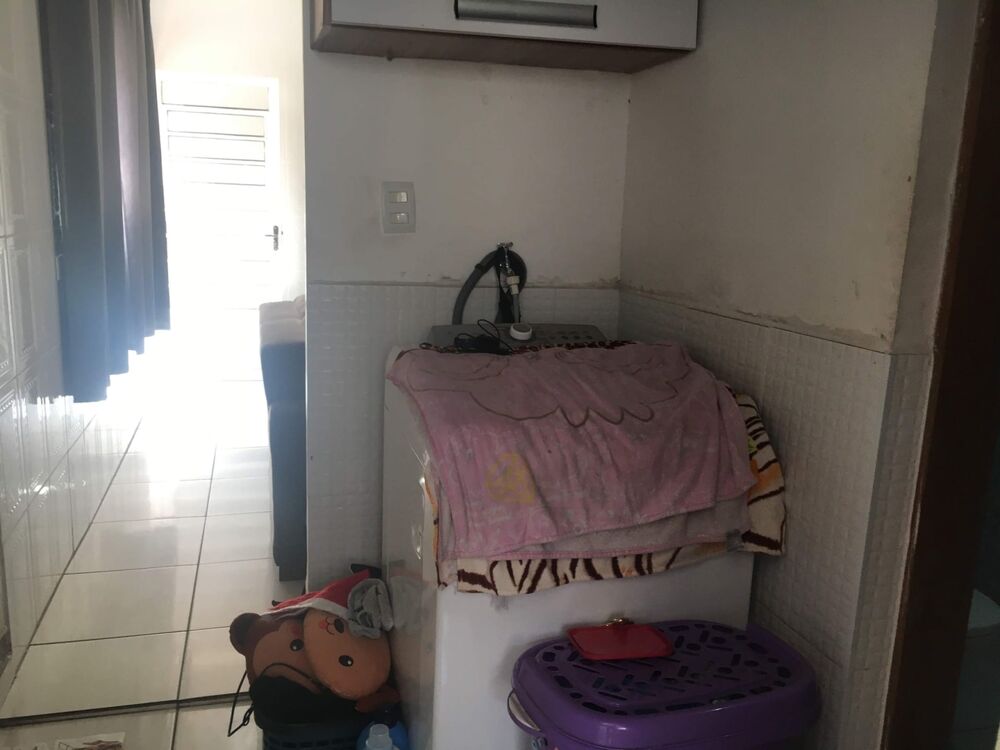 Casa à venda com 2 quartos, 75m² - Foto 10