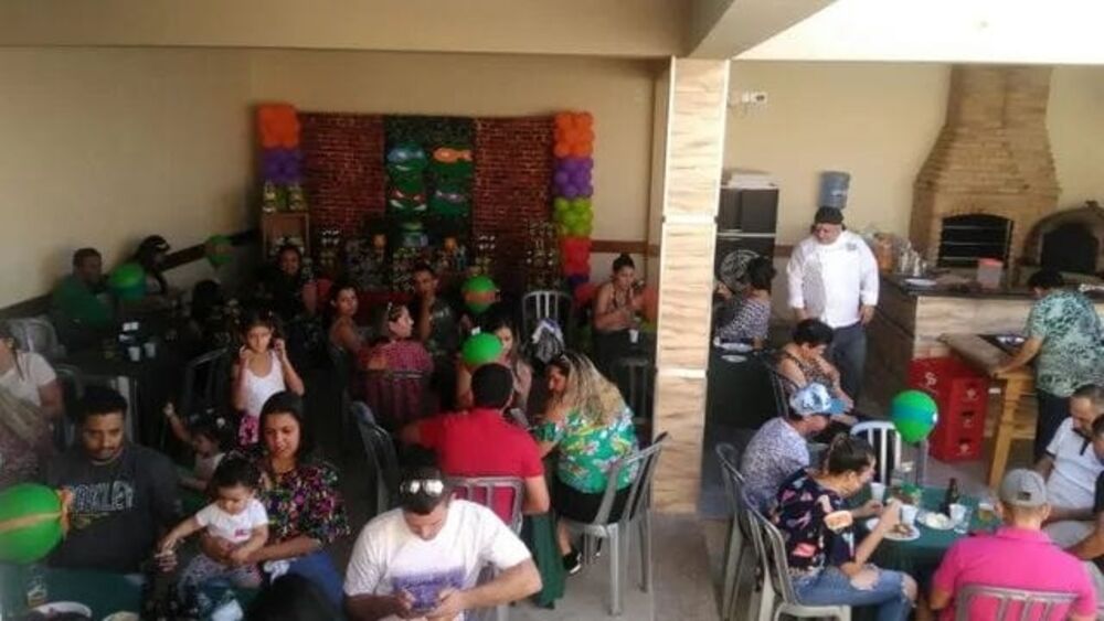 Casa à venda com 1 quarto, 200m² - Foto 5