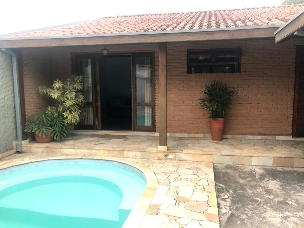 Casa à venda com 2 quartos, 80m² - Foto 9
