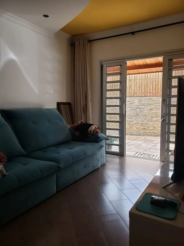 Casa, 3 quartos, 230 m² - Foto 3