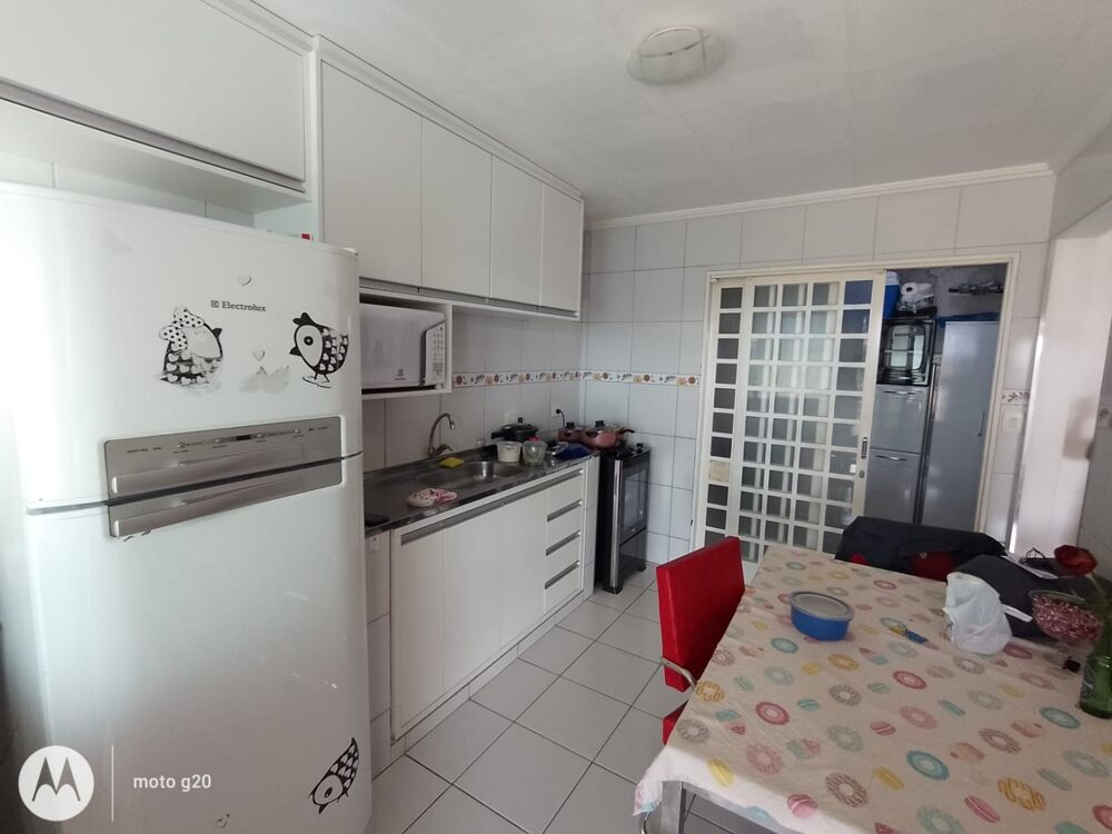 Casa à venda com 2 quartos, 109m² - Foto 6