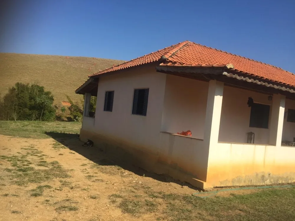 Sítio, 3 quartos, 27 hectares - Foto 1