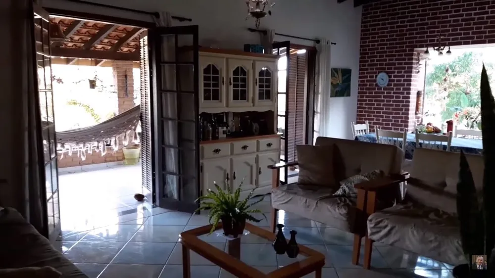 Casa, 3 quartos, 214 m² - Foto 2
