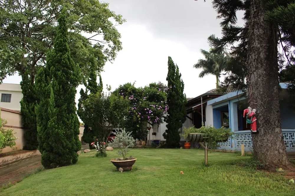 Casa, 6 quartos, 400 m² - Foto 1
