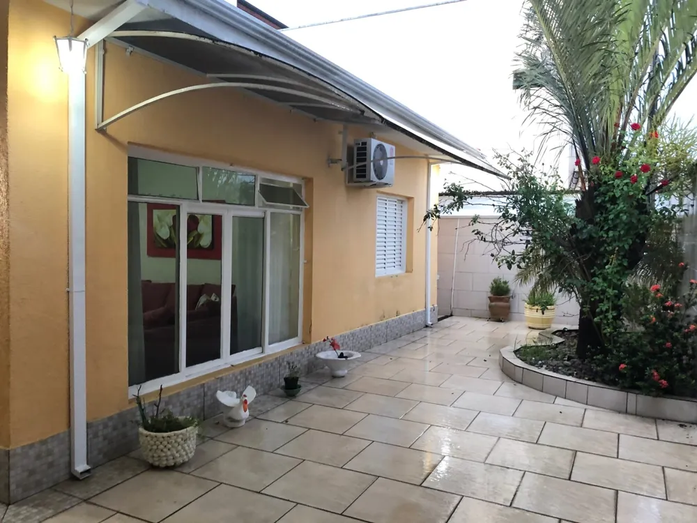 Casa, 4 quartos, 158 m² - Foto 2