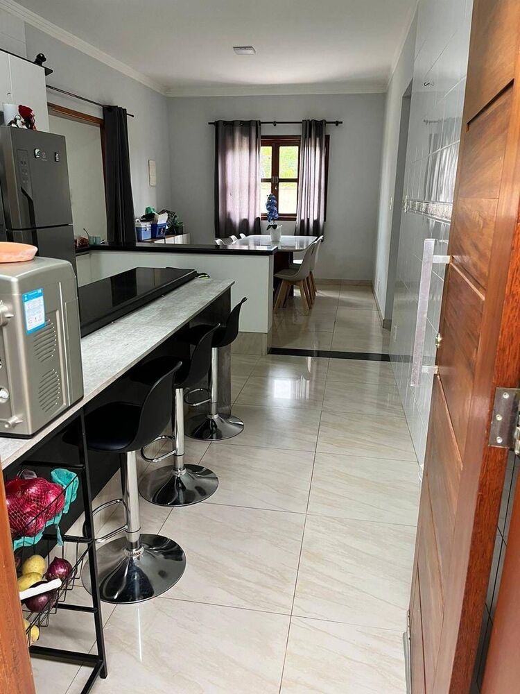 Casa à venda com 2 quartos, 120m² - Foto 9
