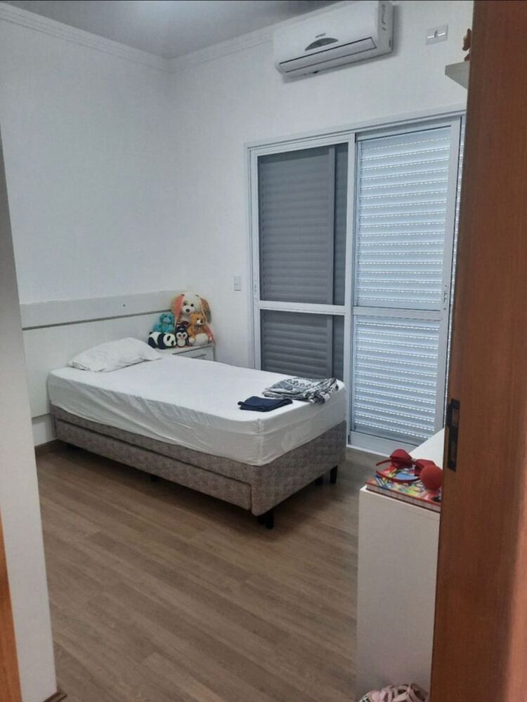Casa, 3 quartos, 194 m² - Foto 4