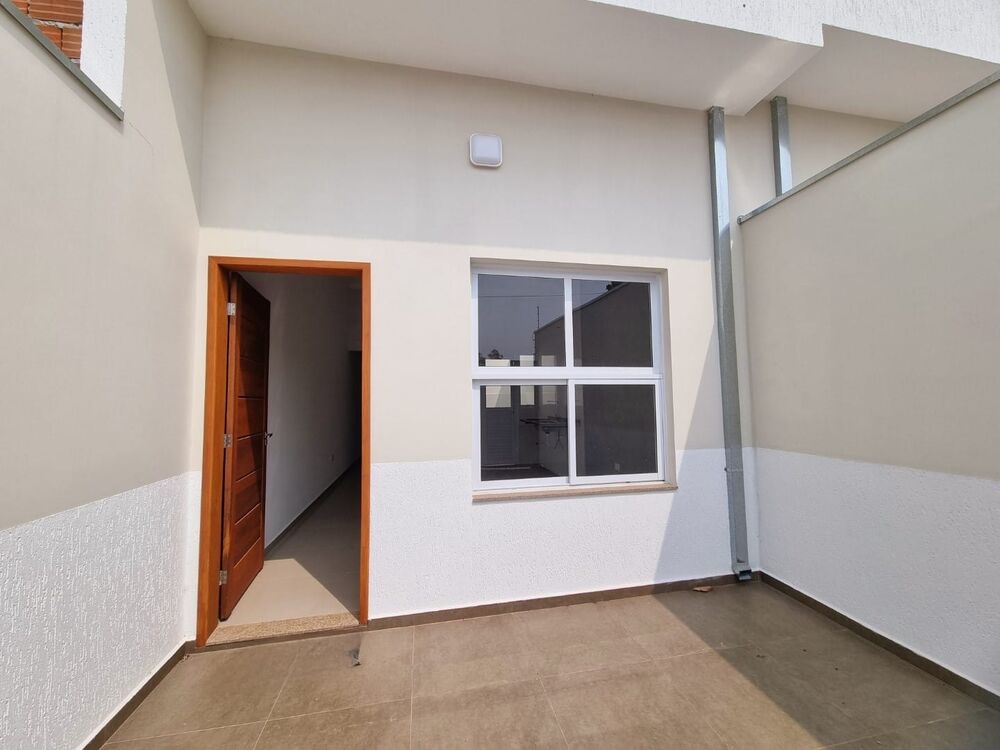 Casa, 2 quartos, 72 m² - Foto 1
