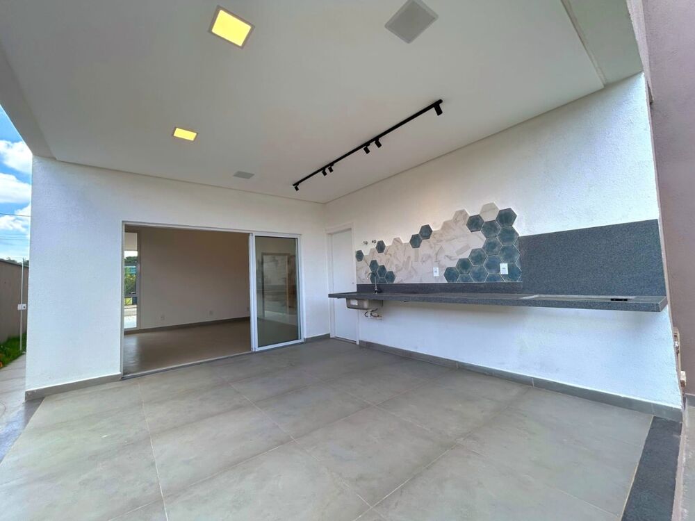 Casa de Condomínio à venda e aluguel com 3 quartos, 204m² - Foto 11