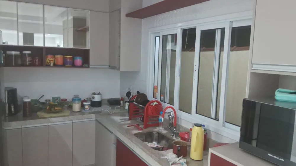 Casa, 3 quartos, 217 m² - Foto 3