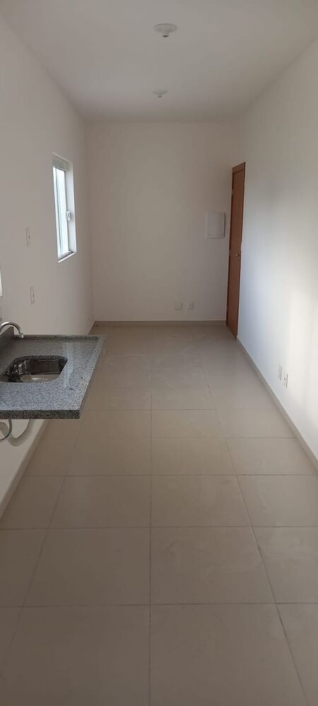 Apartamento à venda com 1 quarto, 40m² - Foto 1