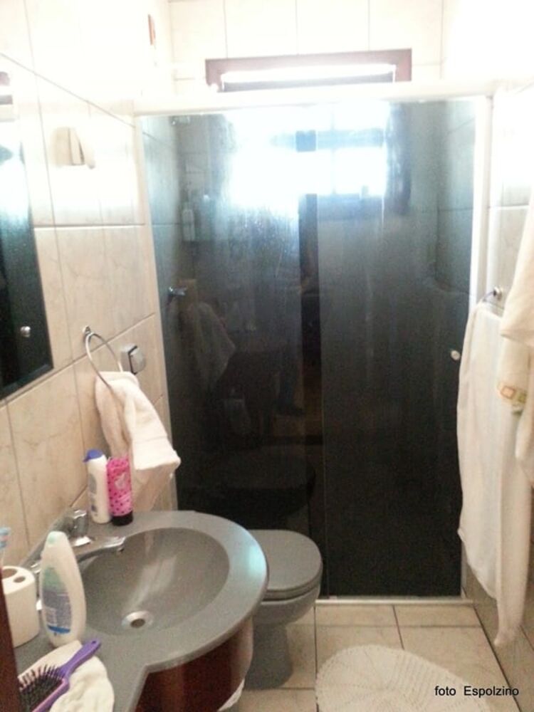 Sobrado à venda com 3 quartos, 210m² - Foto 2