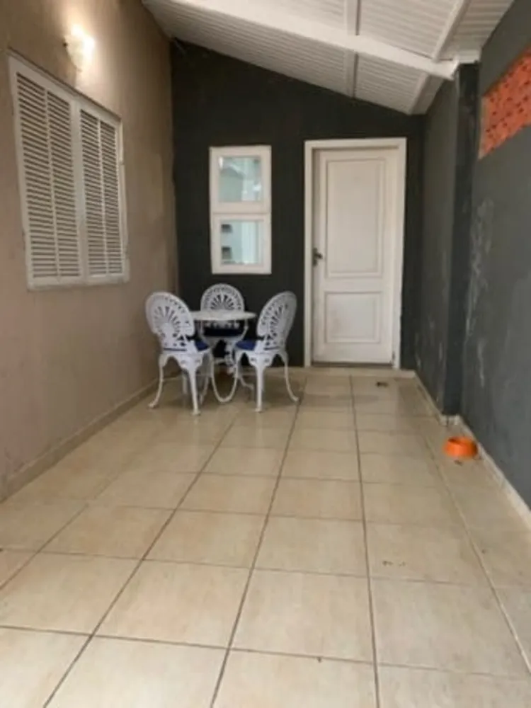 Casa, 4 quartos, 210 m² - Foto 2