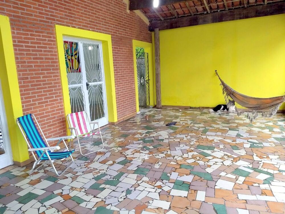 Casa à venda com 3 quartos, 180m² - Foto 1