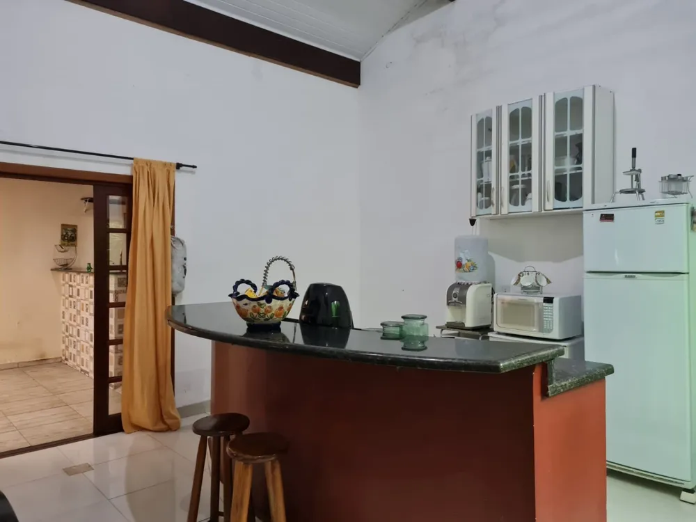 Casa, 3 quartos, 270 m² - Foto 2