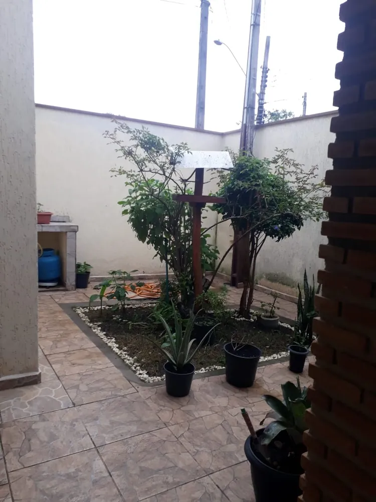 Casa, 3 quartos, 255 m² - Foto 2