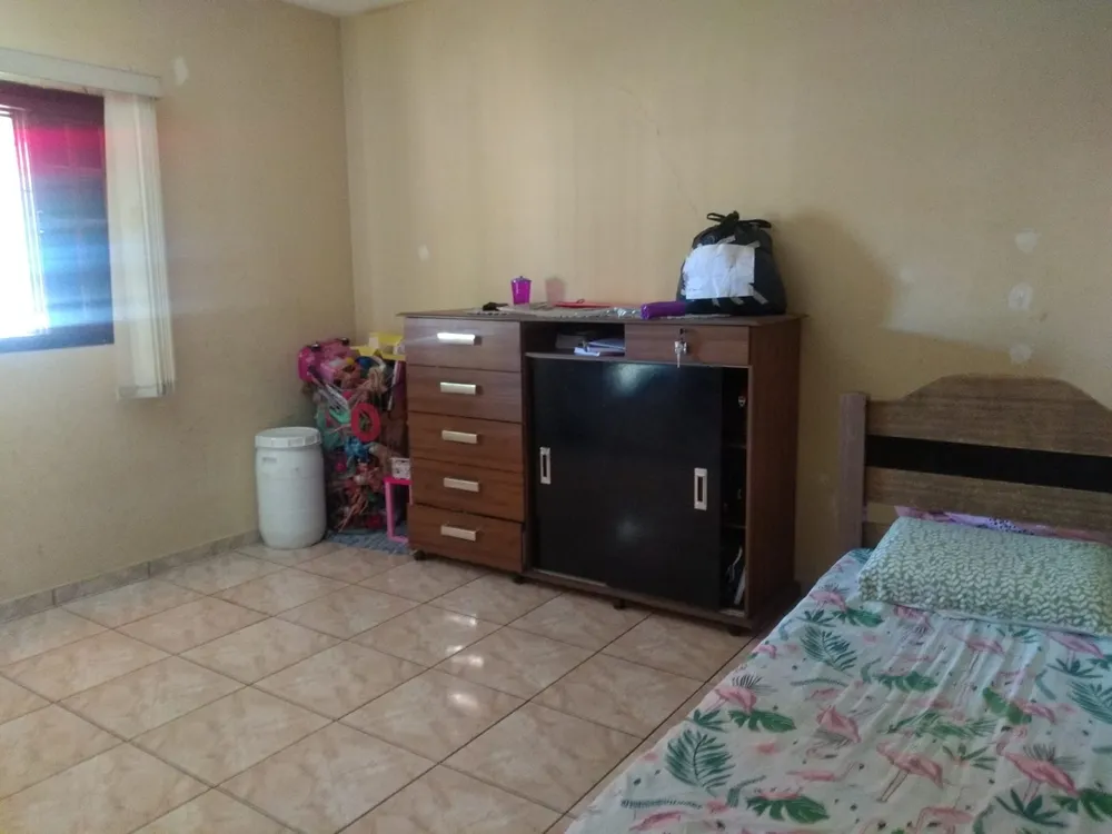 Casa, 3 quartos, 220 m² - Foto 2