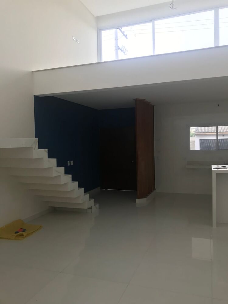 Sobrado, 3 quartos, 290 m² - Foto 2