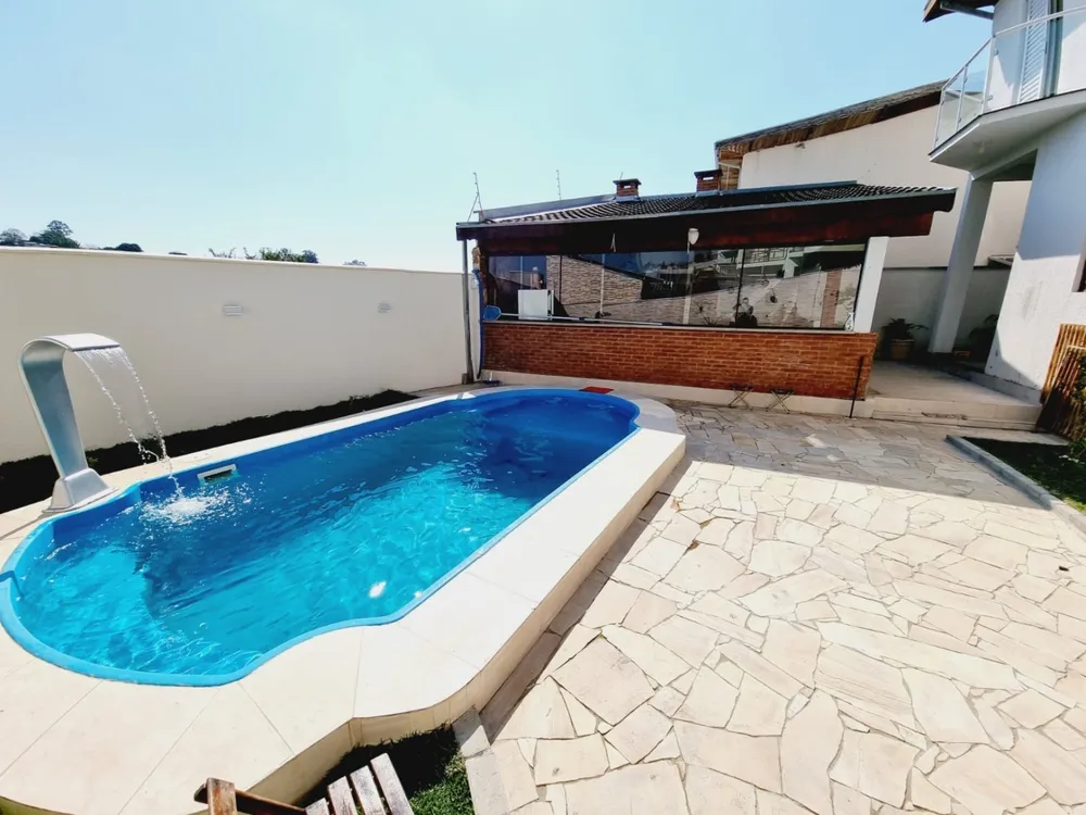 Sobrado, 3 quartos, 230 m² - Foto 1