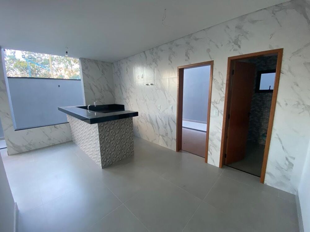 Sobrado, 3 quartos, 225 m² - Foto 2
