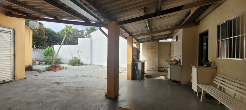 Casa, 3 quartos, 195 m² - Foto 1