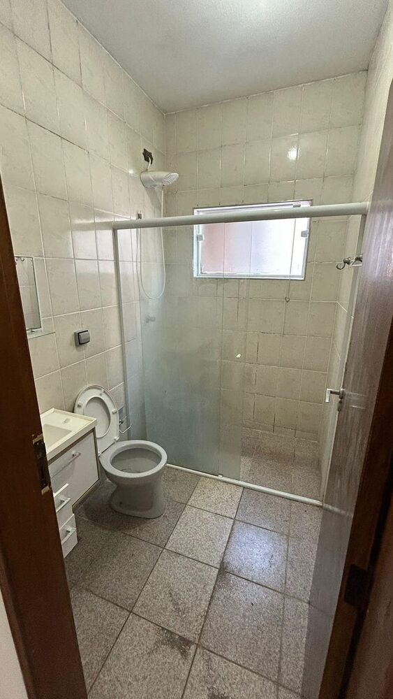 Casa à venda com 2 quartos, 125m² - Foto 1