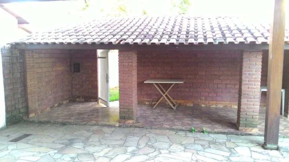 Casa à venda com 5 quartos, 305m² - Foto 6