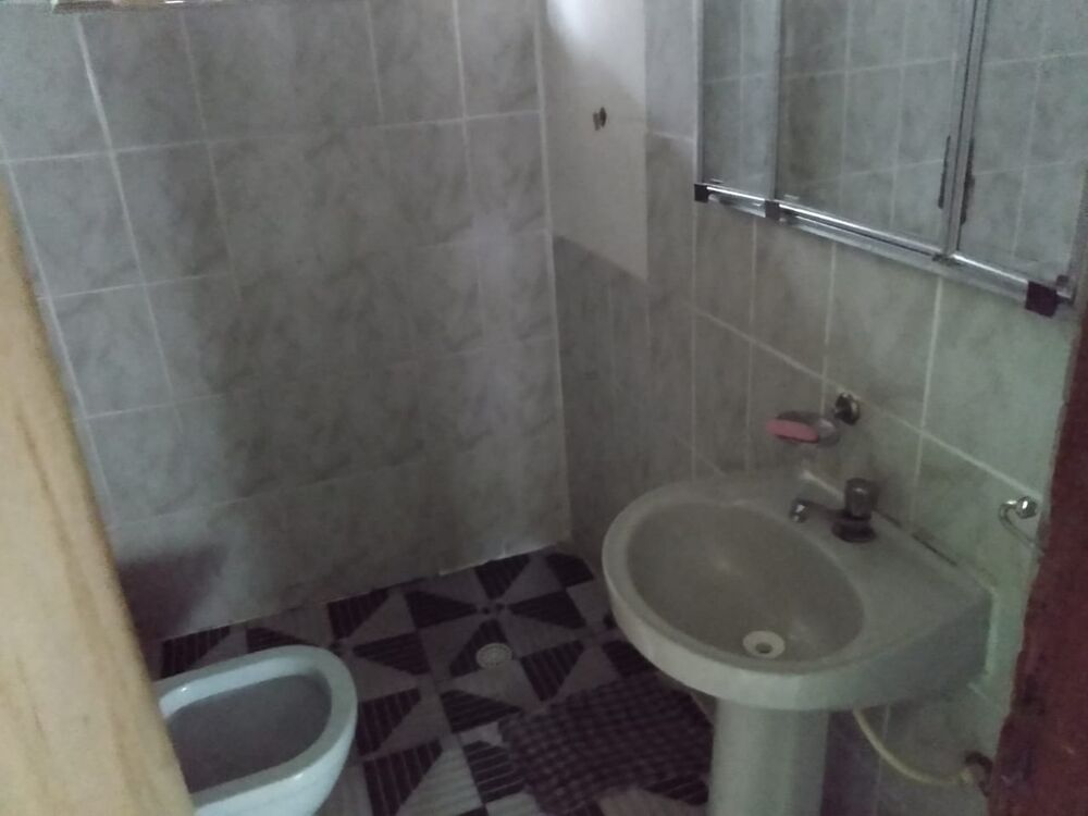 Casa à venda com 2 quartos, 65m² - Foto 2