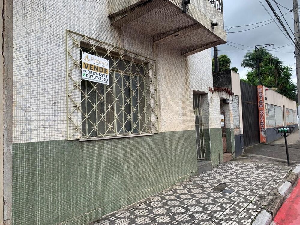 Casa à venda e aluguel com 2 quartos, 67m² - Foto 1
