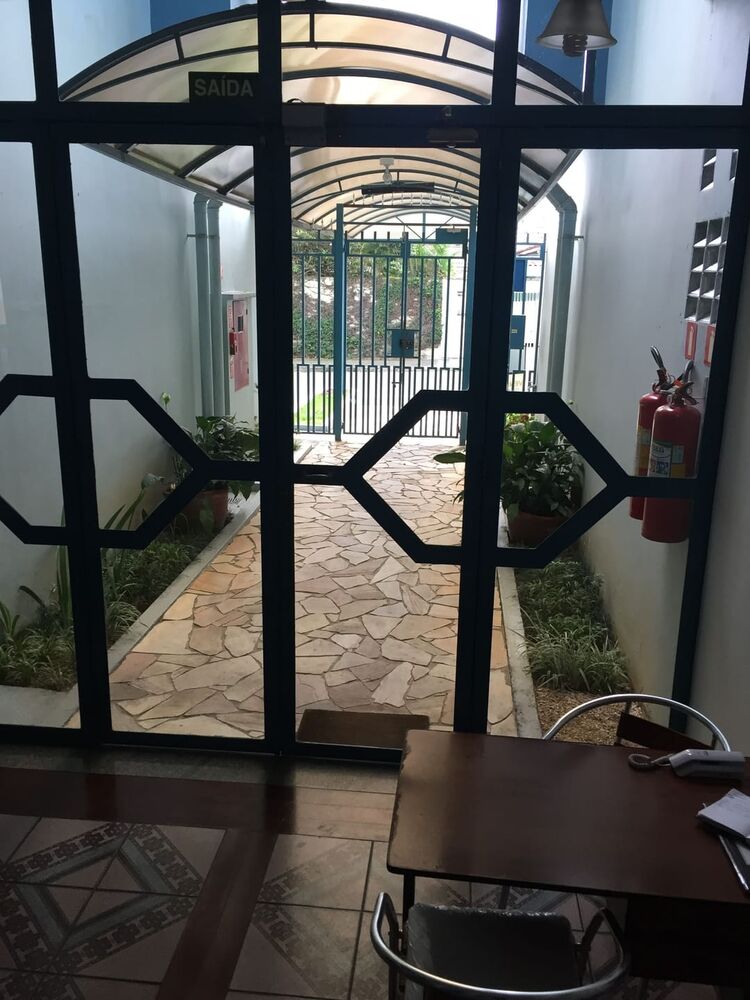 Apartamento para alugar com 3 quartos, 123m² - Foto 3