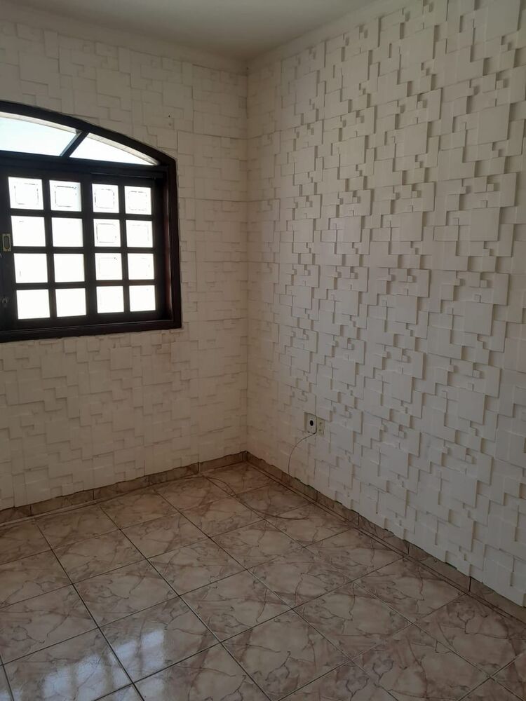 Casa, 3 quartos, 240 m² - Foto 1