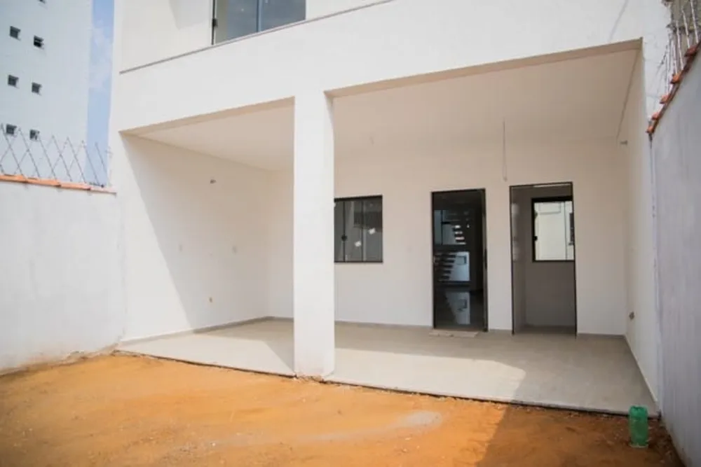 Sobrado, 3 quartos, 178 m² - Foto 2