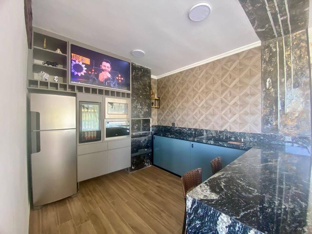 Sobrado, 3 quartos, 700 m² - Foto 1