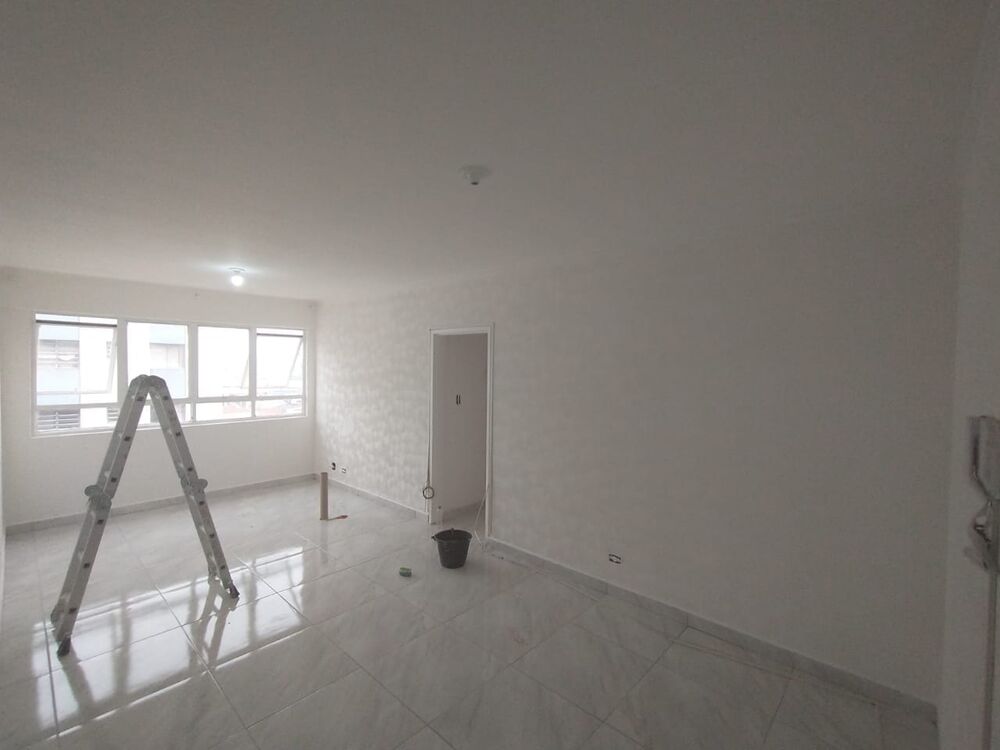 Apartamento à venda com 2 quartos, 94m² - Foto 3