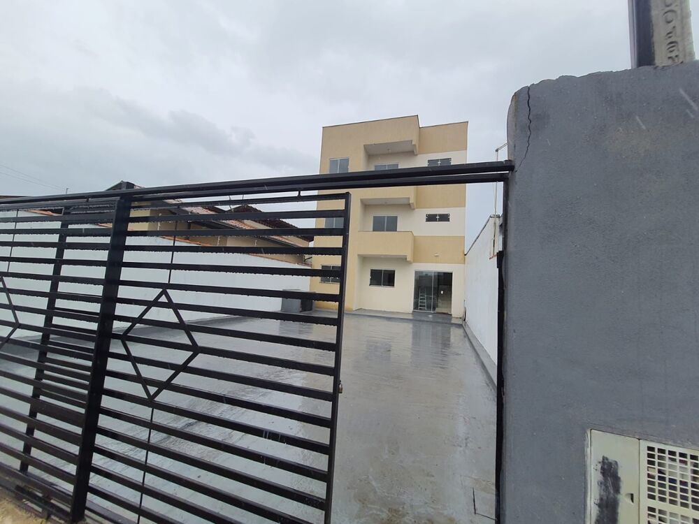 Apartamento à venda com 2 quartos, 63m² - Foto 2