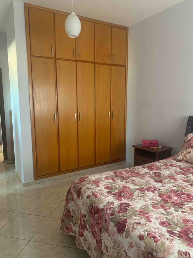 Casa, 5 quartos, 260 m² - Foto 9