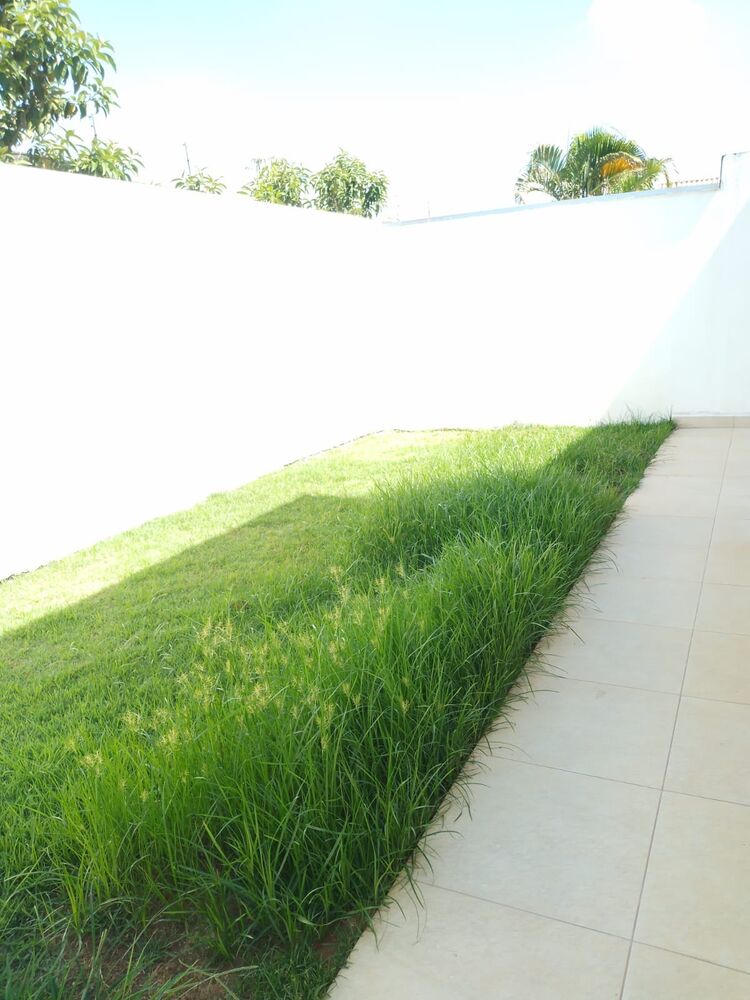 Casa de Condomínio para alugar com 3 quartos, 133m² - Foto 2