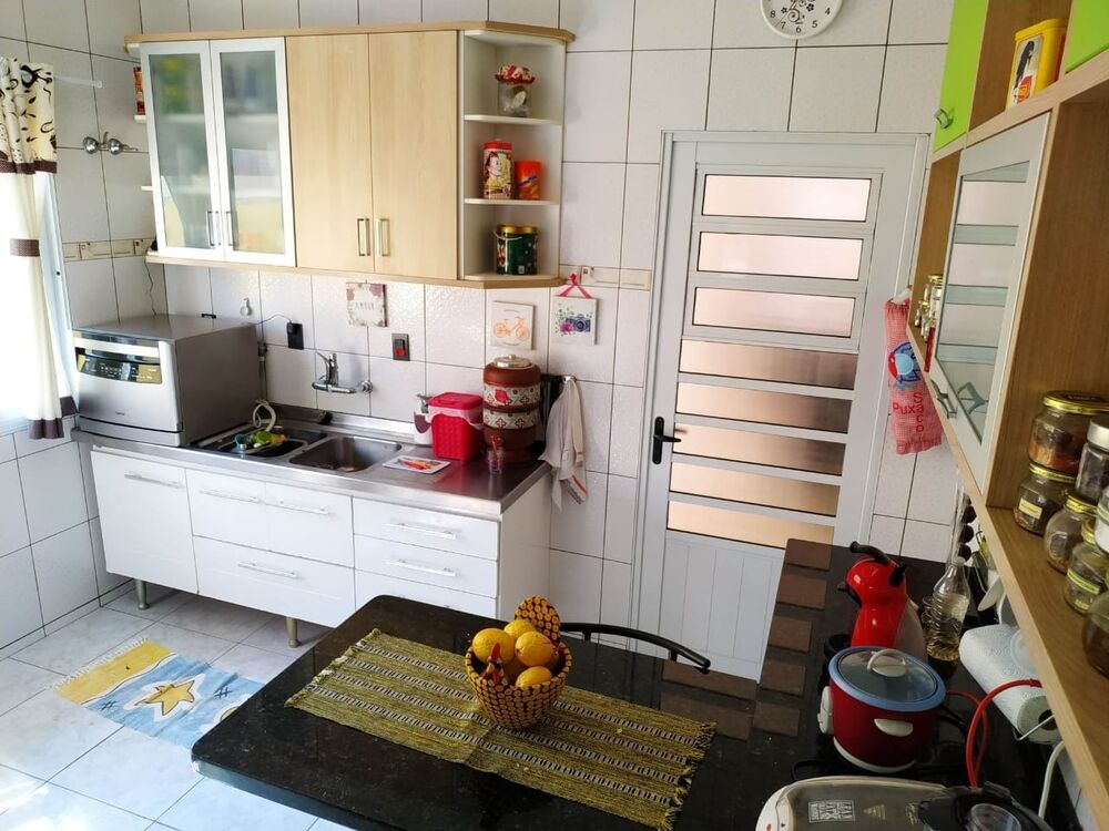 Sobrado, 3 quartos, 240 m² - Foto 2