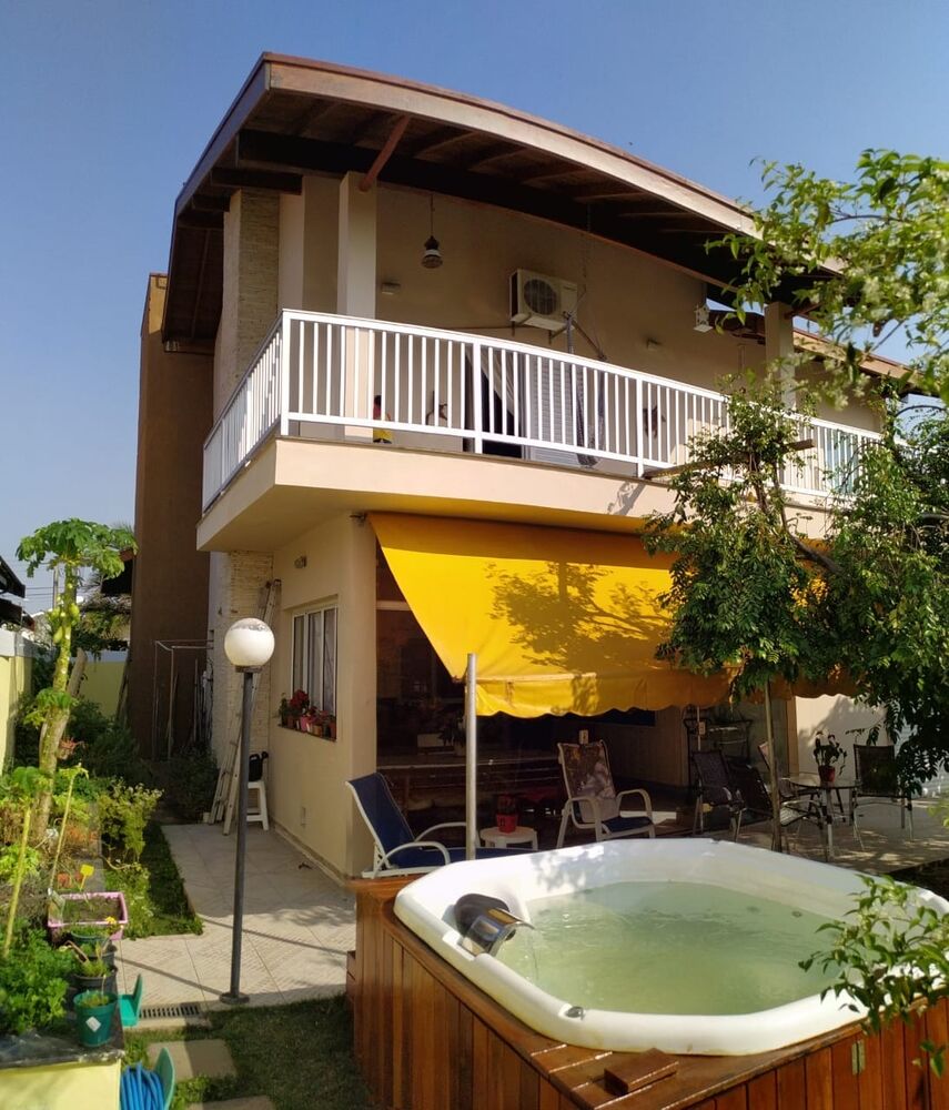 Sobrado, 3 quartos, 240 m² - Foto 1