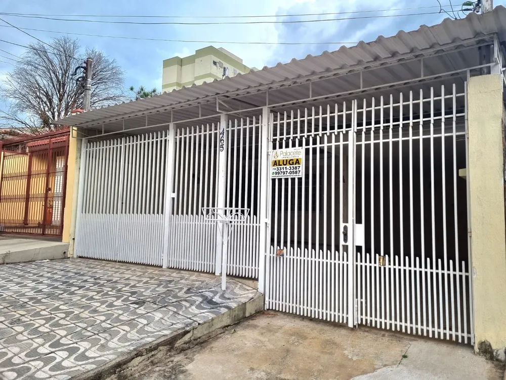 Casa, 4 quartos, 182 m² - Foto 1