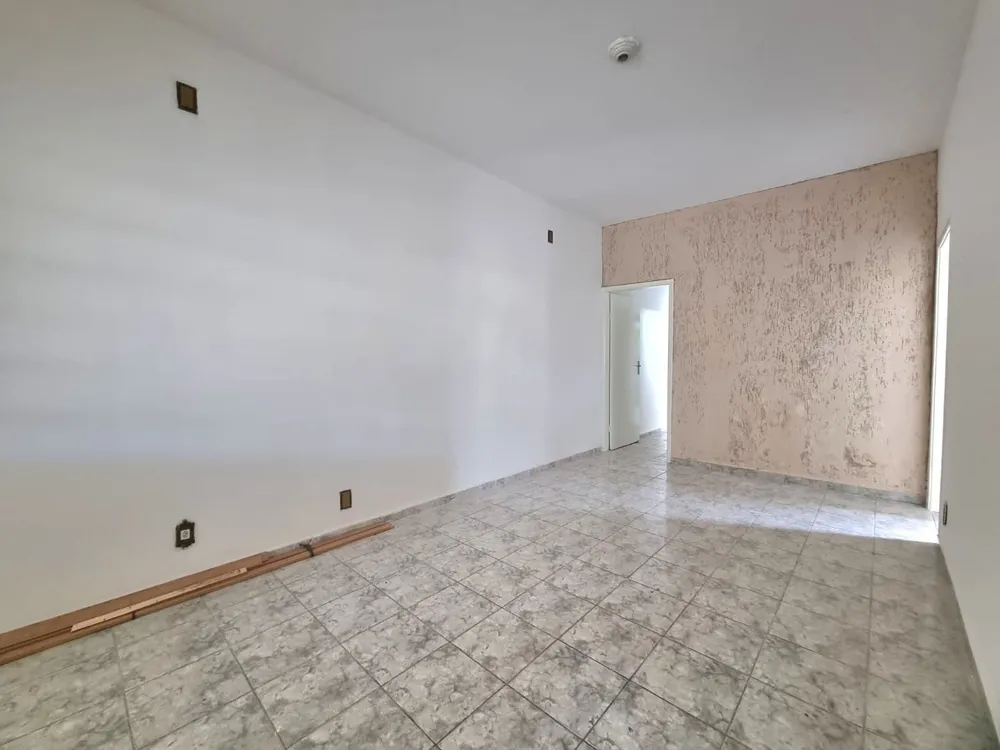 Casa, 4 quartos, 182 m² - Foto 3