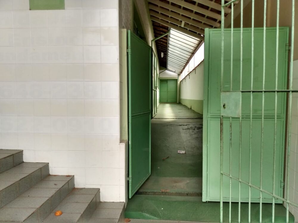 Prédio Inteiro para alugar, 689m² - Foto 6