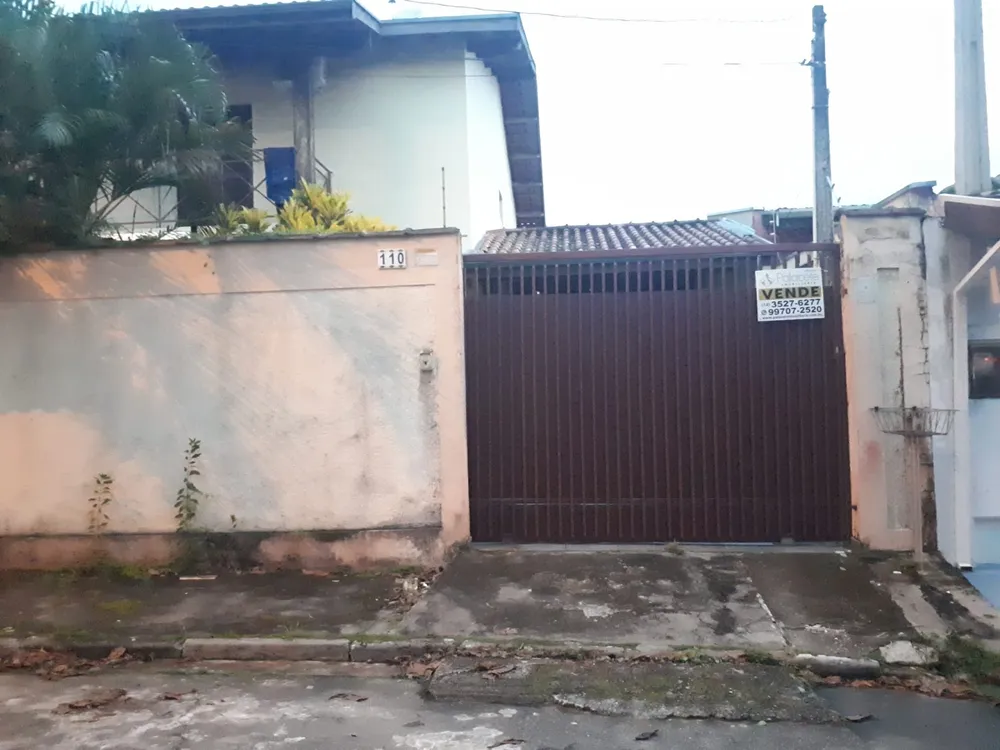 Sobrado, 3 quartos, 238 m² - Foto 1