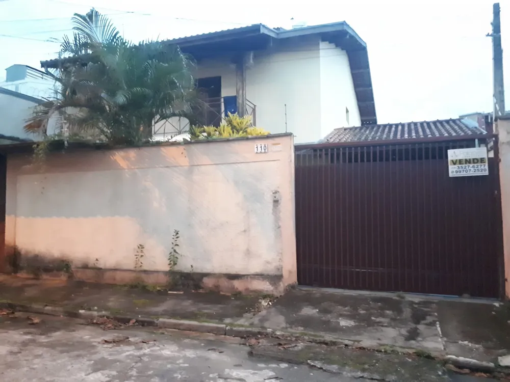 Sobrado, 3 quartos, 238 m² - Foto 2