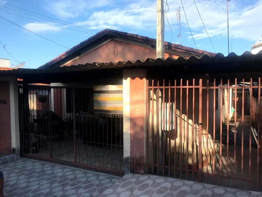Casa, 4 quartos, 190 m² - Foto 1
