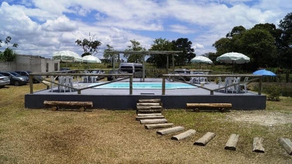 Chácara, 3 quartos, 1640 m² - Foto 3