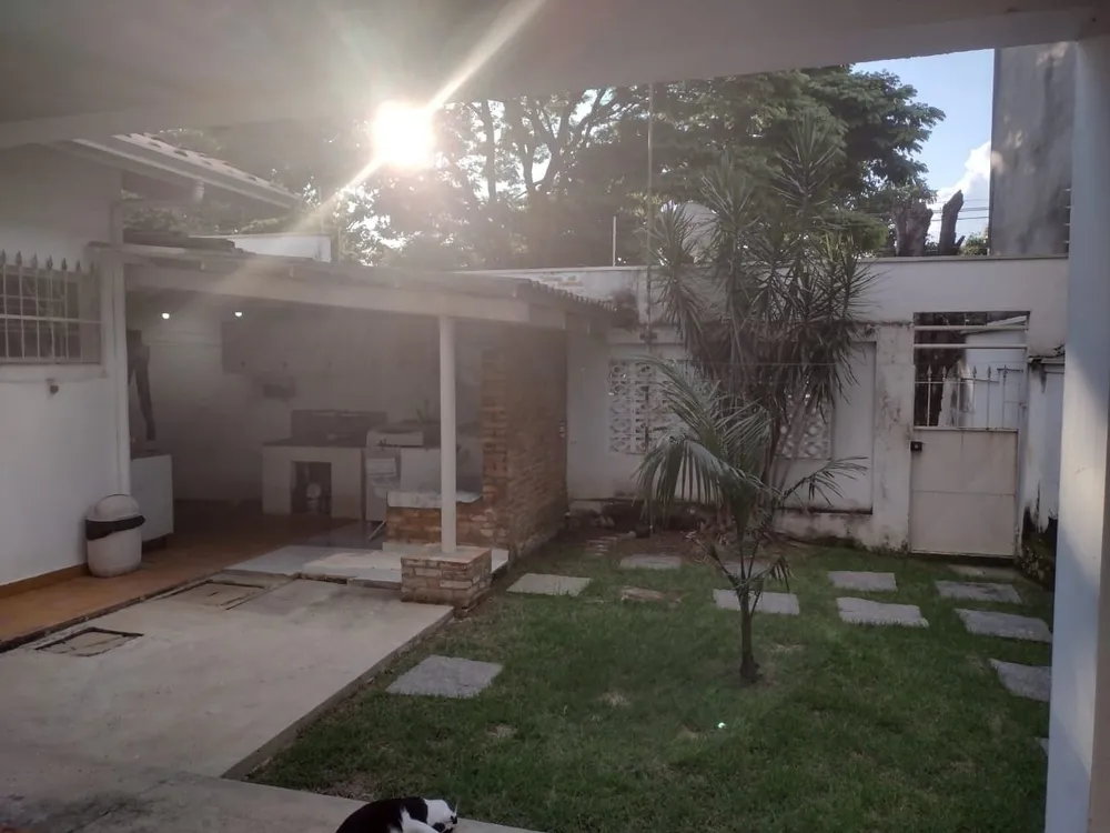 Casa, 4 quartos, 340 m² - Foto 1
