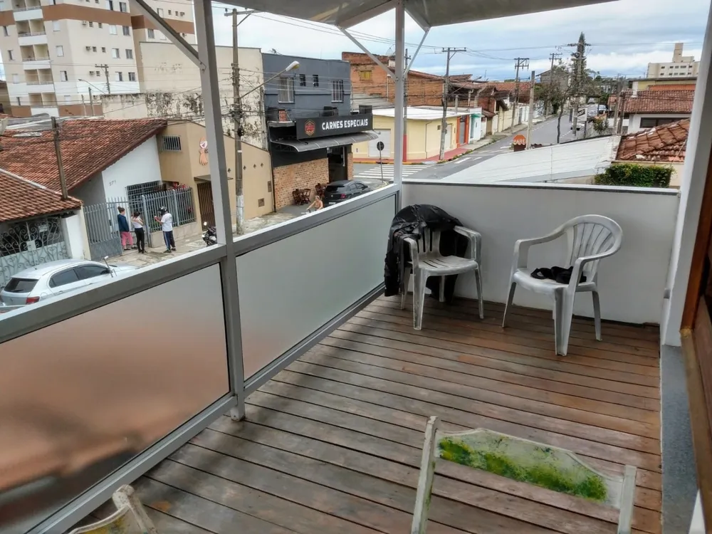 Casa, 4 quartos, 420 m² - Foto 1