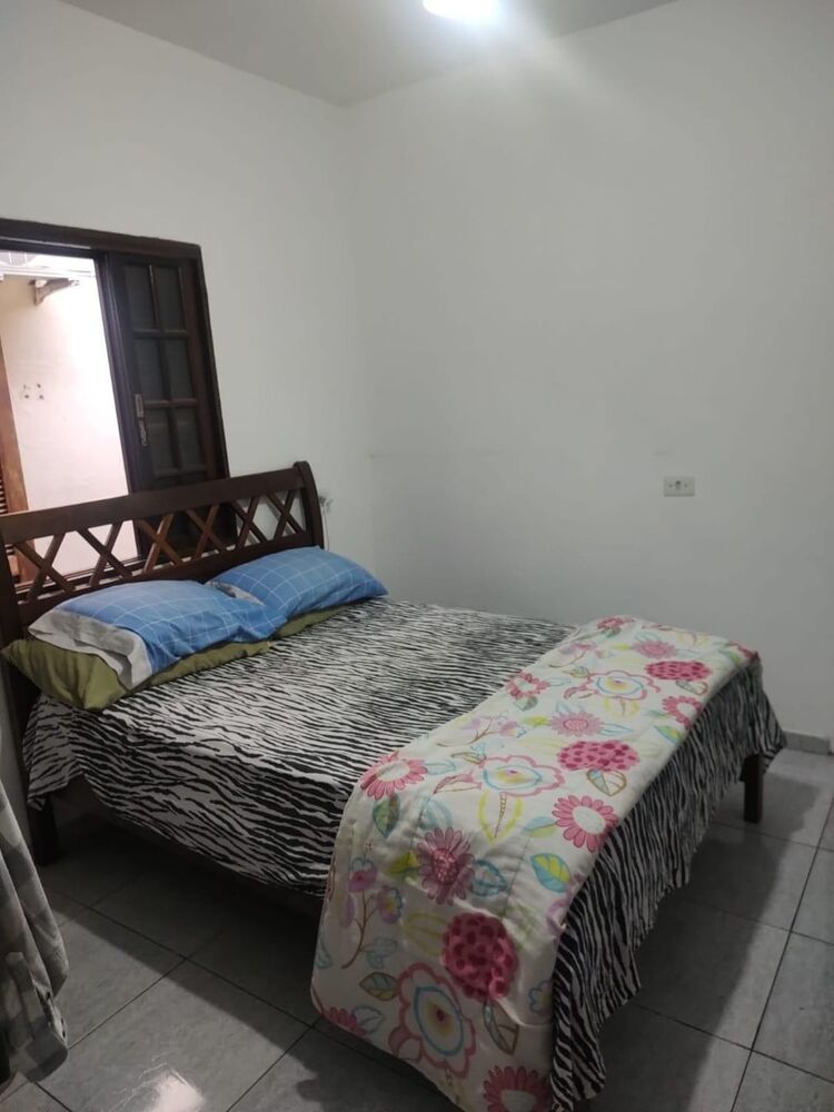 Casa à venda com 3 quartos, 325m² - Foto 11
