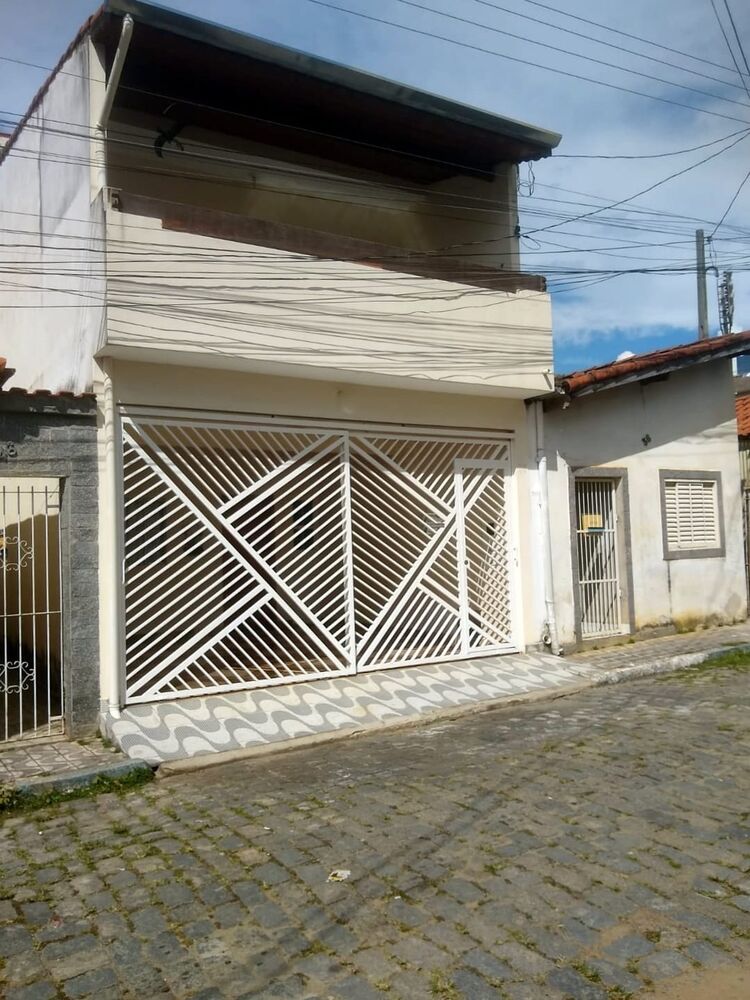 Sobrado, 3 quartos, 198 m² - Foto 1